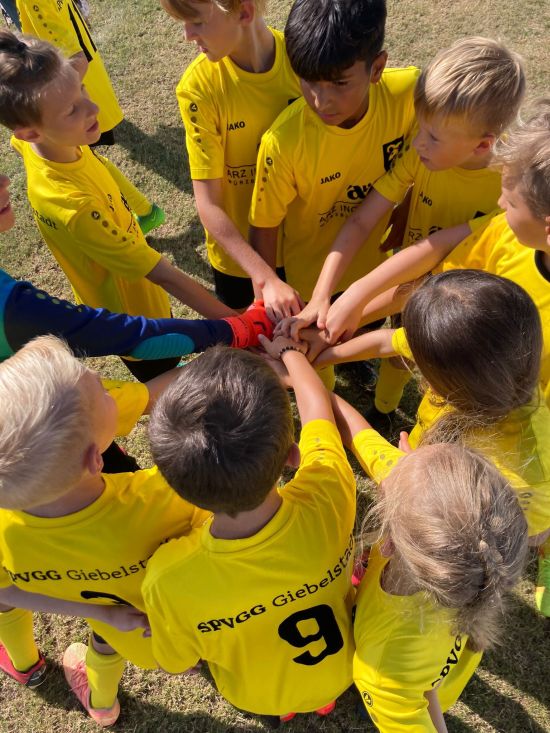 Fußballturnier Grundschule Teamgeist